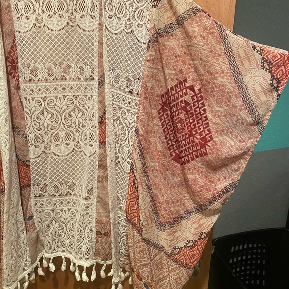 oneworld lace cover-up - Picture 2 of 4